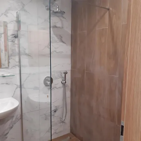 тес гарденс Apartment *
