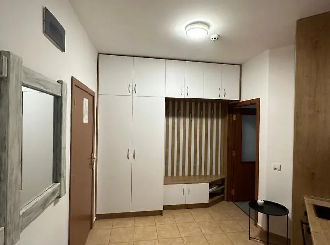 Апартхотел флора 213б Боровец